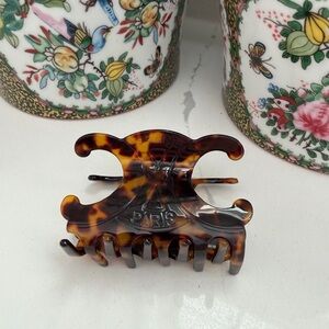 C Claw Clip - Dark Havana Tortise